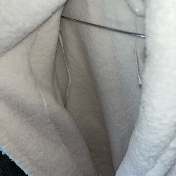 Plush Bath Robe - Picture 7 of 8